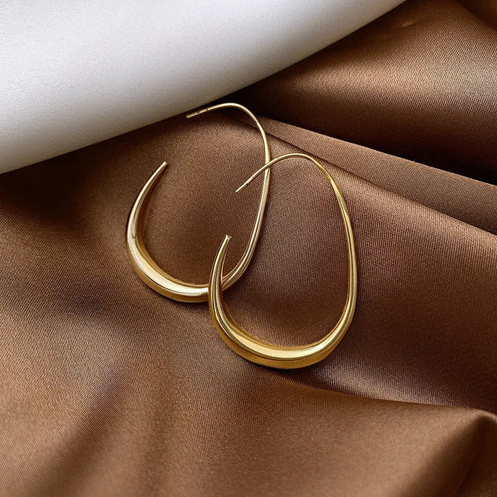 Comfortable Fluid Hoops - Liv-Nora Luxe