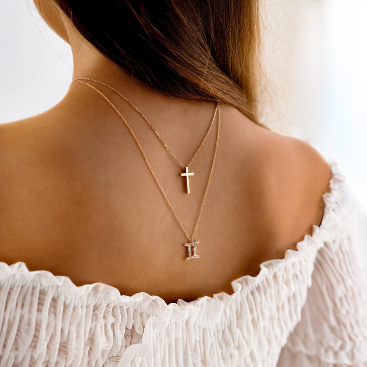 Cross Pendant Chain - Isabella-Gold-Nora Luxe