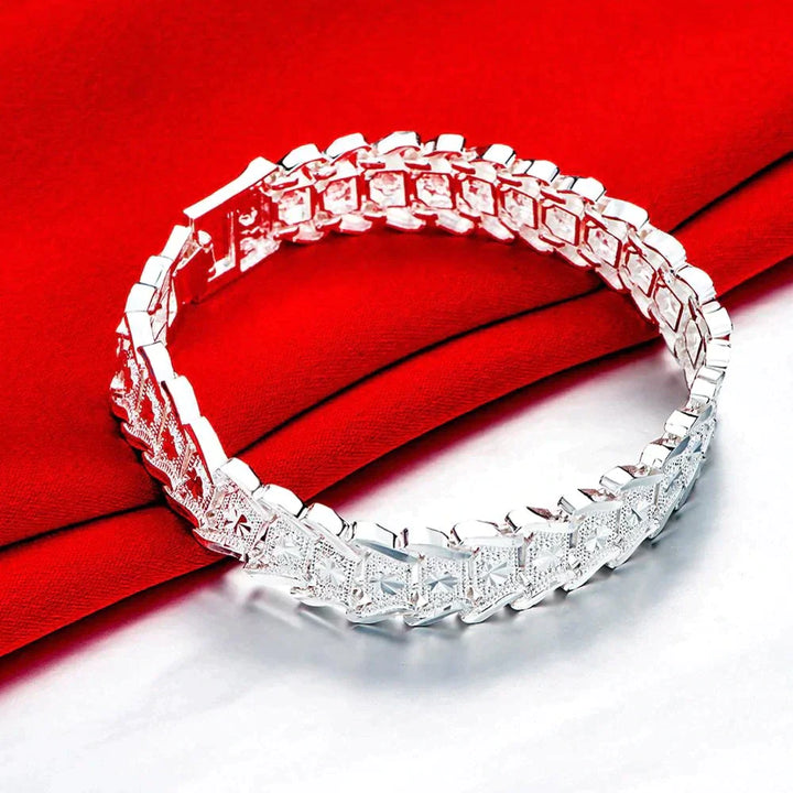 Elegant Shiny Bracelet with Rhinestones-Nora Luxe