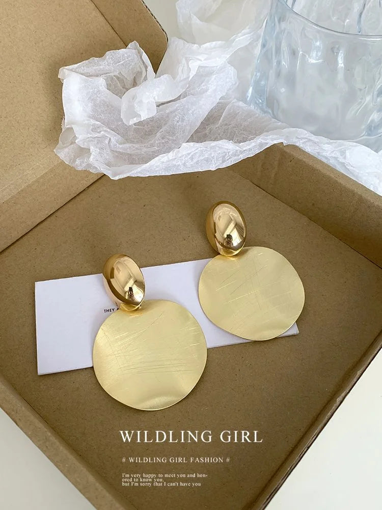 Gold Earrings with Round Pendants - Amaya-Nora Luxe