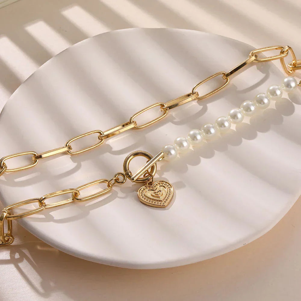 Golden Heart Necklace with Pearl Accents - Veerle-Nora Luxe