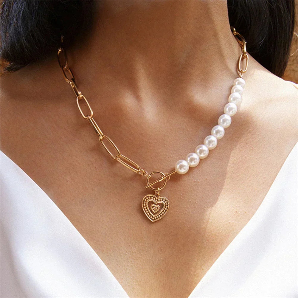 Golden Heart Necklace with Pearl Accents - Veerle-Nora Luxe