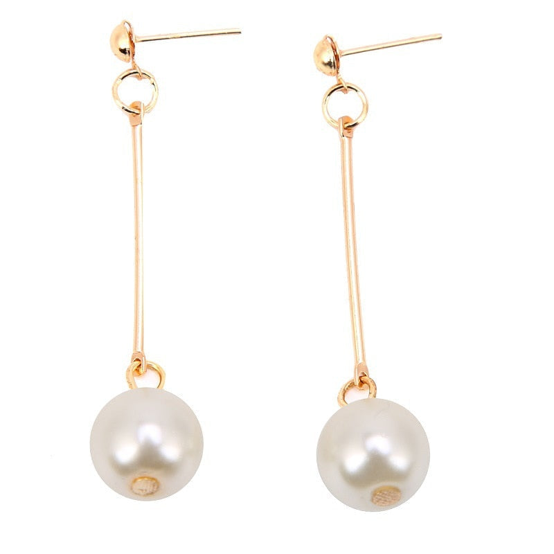 Luxury Hanging Earrings with Pearls - Céline-Nora Luxe