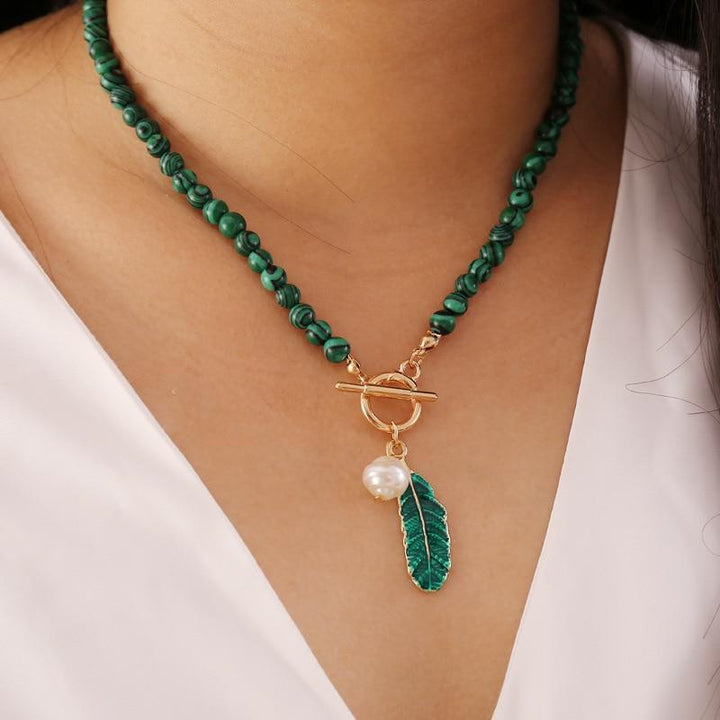 Malachite Natuuraura Necklace - Thalina-Nora Luxe