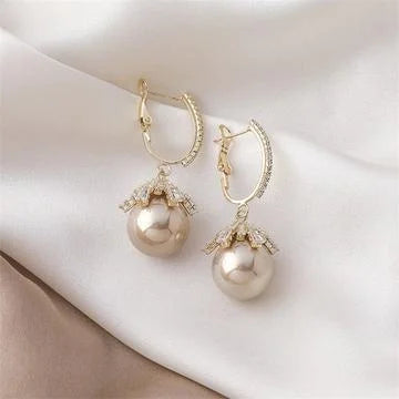 Refined Pearl Earrings - Elisette-White-Nora Luxe