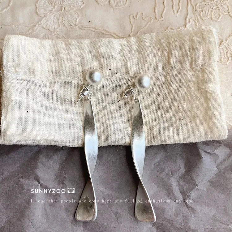 Silver Wave Pattern Earrings - Lina-Hanger-Nora Luxe