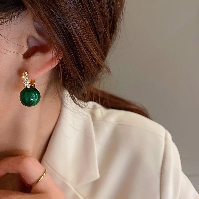 Stylish Green Gold Pearl Earrings - Alina-Nora Luxe