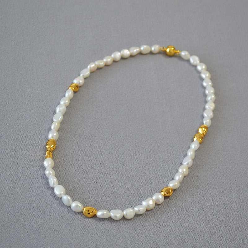 UniqueGlow Pearl Necklace - Elodie-Nora Luxe
