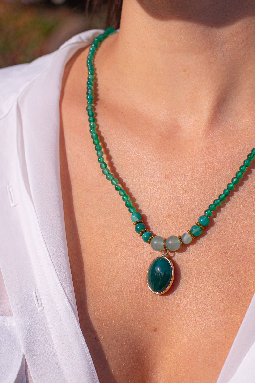 Vintage Green Onyx Soothing Necklace - Elara-Nora Luxe