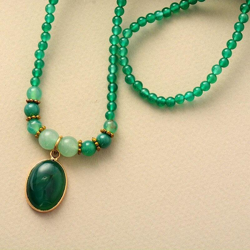 Vintage Green Onyx Soothing Necklace - Elara-Nora Luxe