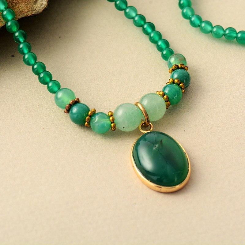 Vintage Green Onyx Soothing Necklace - Elara-Nora Luxe