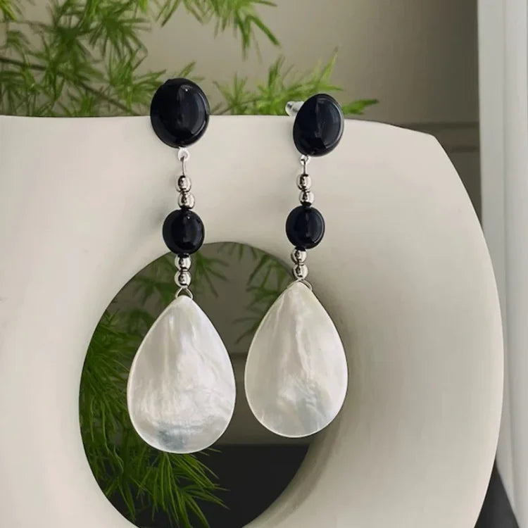 Vintage Shell Earrings - Naia-Nora Luxe