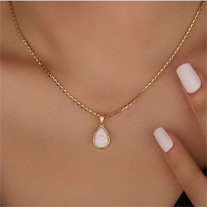 18K Natural Opal Drop Pendant Necklace - Eloise-Nora Luxe