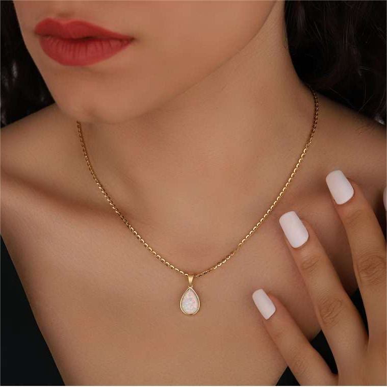 18K Natural Opal Drop Pendant Necklace - Eloise-Nora Luxe