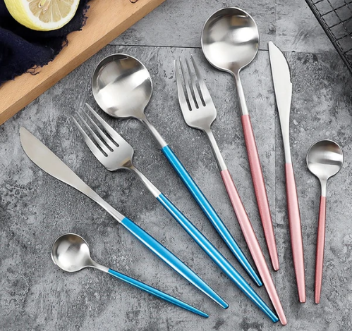 24-Piece Stainless Steel Gold-Silver Luxury Cutlery - RoyalGlow-Black-Nora Luxe