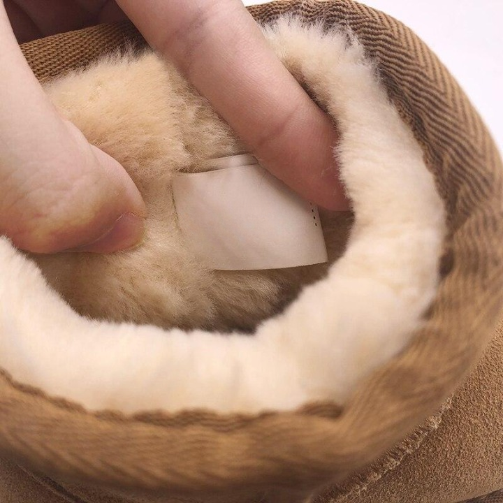 Waterproof winter boots - WinterShoe
