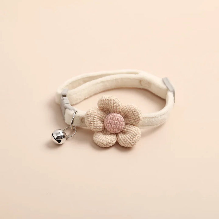 Adjustable Cat Collar with Flower - FlowerCharm-Beige-Nora Luxe