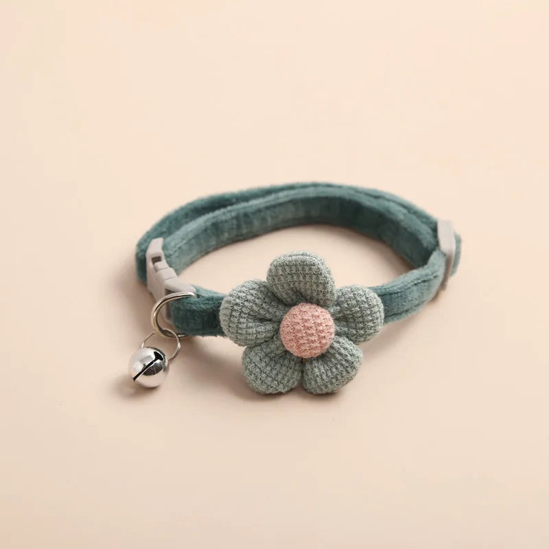 Adjustable Cat Collar with Flower - FlowerCharm-Green-Nora Luxe