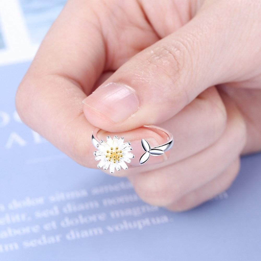 Adjustable Silver Sunflower Ring - Helios-Nora Luxe