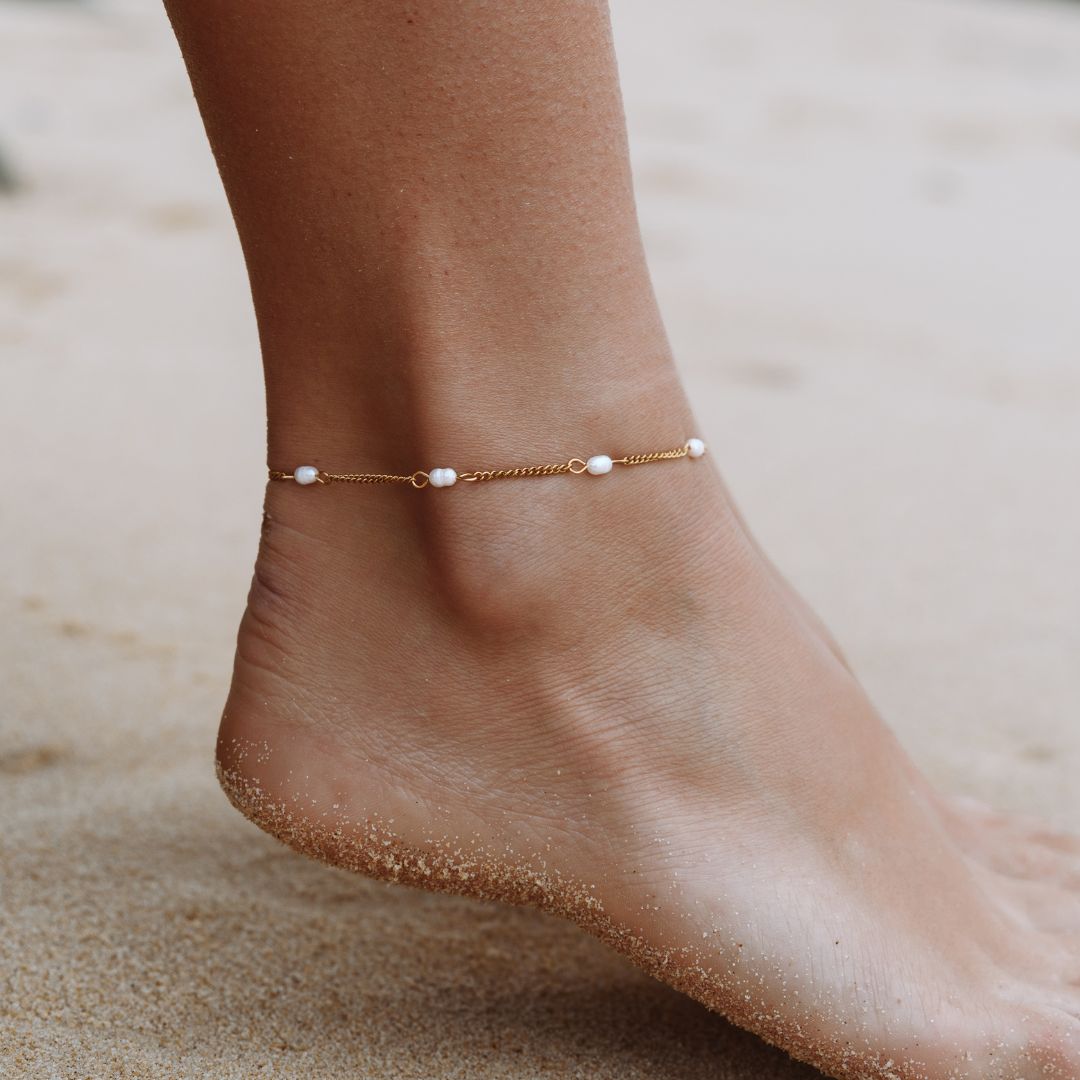 Anklet with Freshwater Pearls - Mira-Nora Luxe