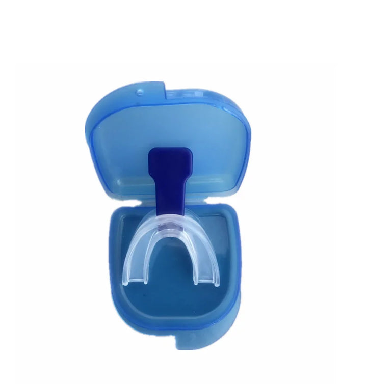 Anti-Snore Moon Protector against Teeth Grinding - NightGuard-With Holder-Nora Luxe
