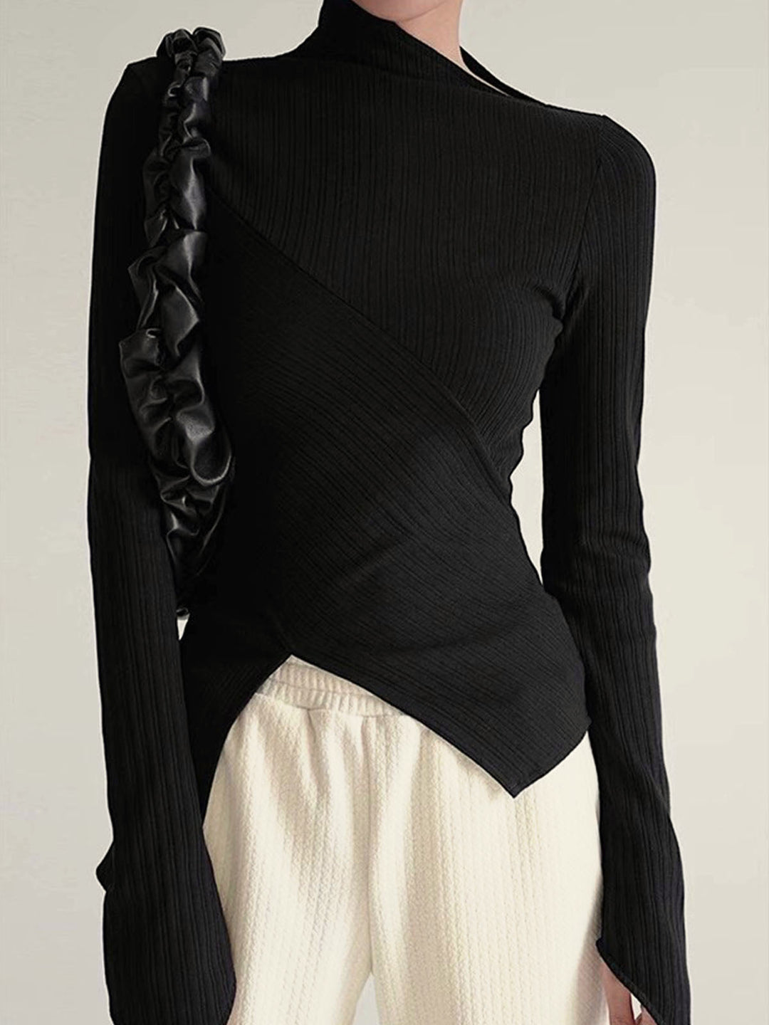 Asymmetrical Jumper with Cut for Ladies - Amelia-Black-XS-Nora Luxe