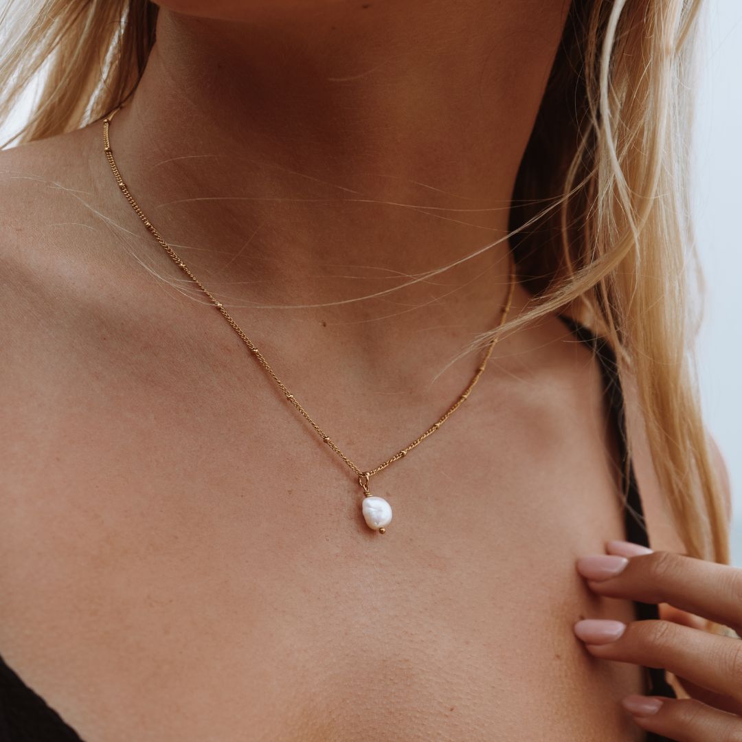 Baroque Pearl Pendant Necklace - Anisa-Gold-Nora Luxe