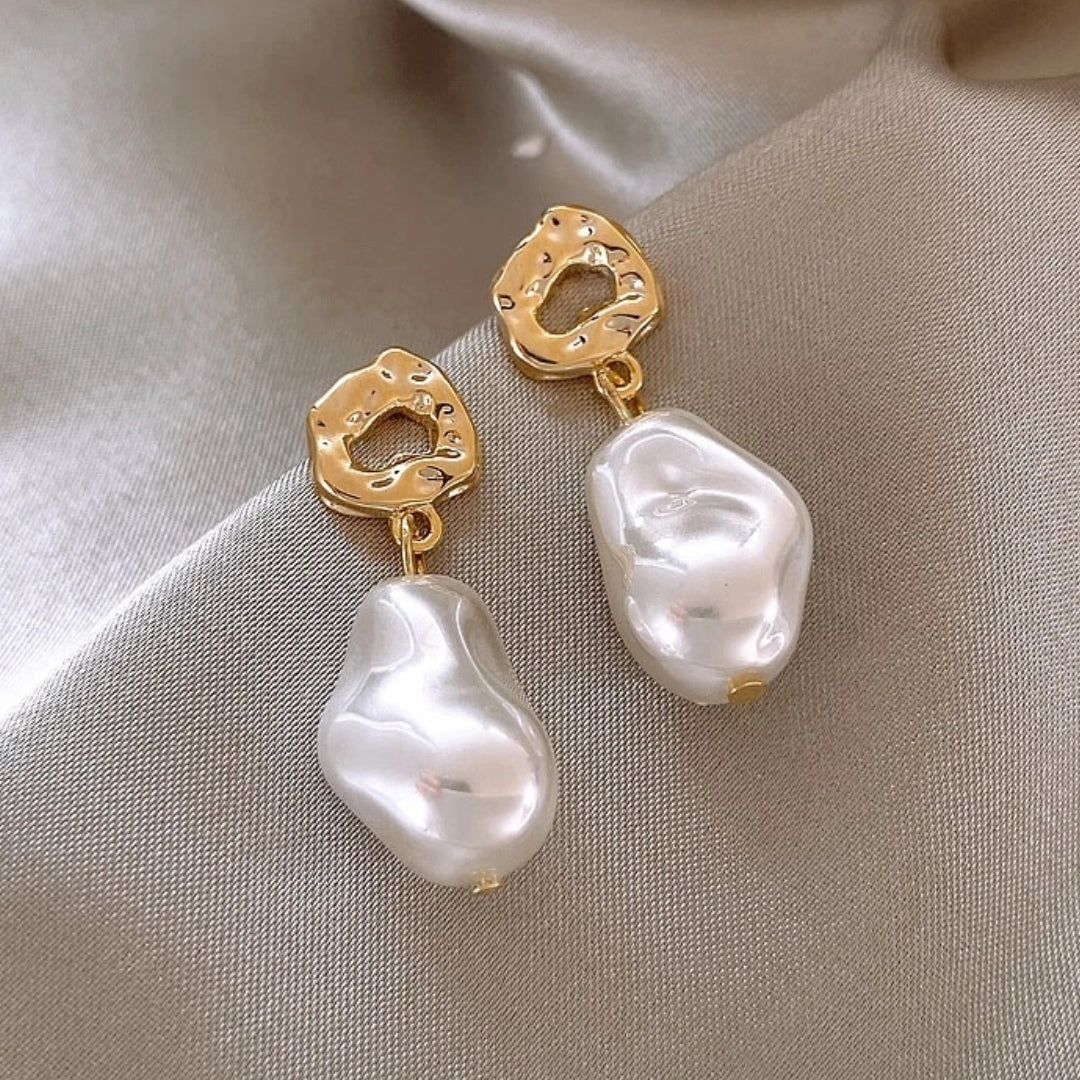 Boho Pearl Earrings in Gold - Mara-Nora Luxe
