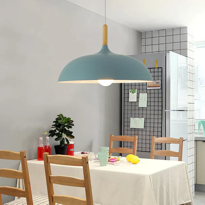 Ceiling lamp in Scandinavian Oak - ScandiLuxe-Black-Warm White-Ø 13.78 in × H 9.06 in-Nora Luxe