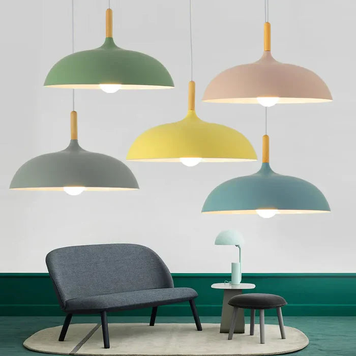 Ceiling lamp in Scandinavian Oak - ScandiLuxe-Black-Warm White-Ø 13.78 in × H 9.06 in-Nora Luxe