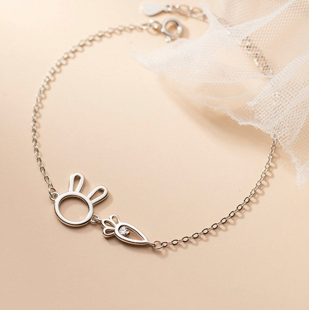 CHARMING RABBIT PENDANT BRACELET-Nora Luxe