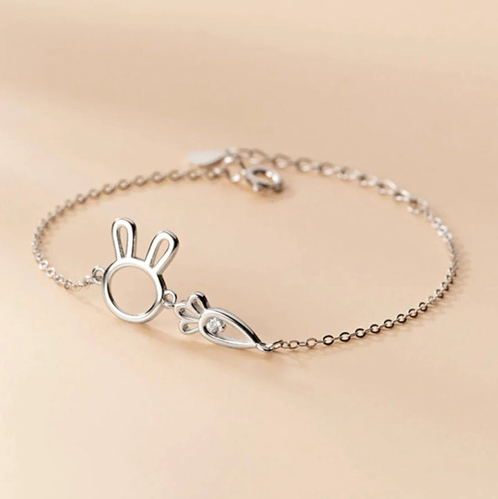CHARMING RABBIT PENDANT BRACELET-Nora Luxe