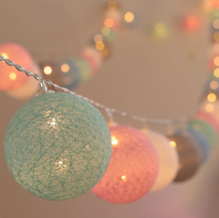 Cheerful Cotton Light-Up Ball Sling - LumiBall-Candy-4.92 feet - 10 lamps-USB-Nora Luxe