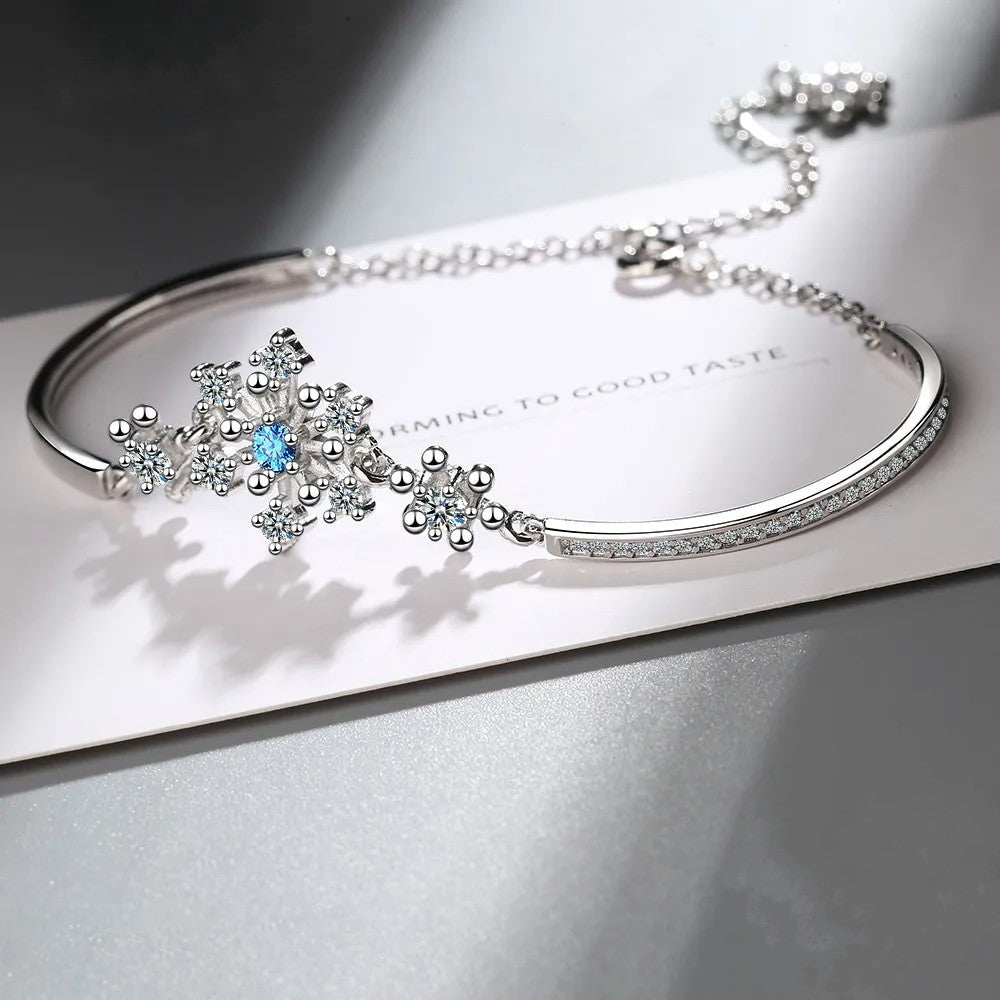 Christmas Snowflake Cubic Zirconia Bracelet-Nora Luxe