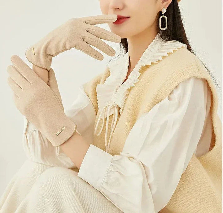 Classic Sweden Women's Gloves - SuaveTouch-Khaki-Nora Luxe