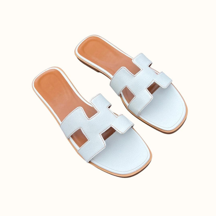 Comfortable and Fashionable Slippers - TrendySoft-Black-2.5-Nora Luxe