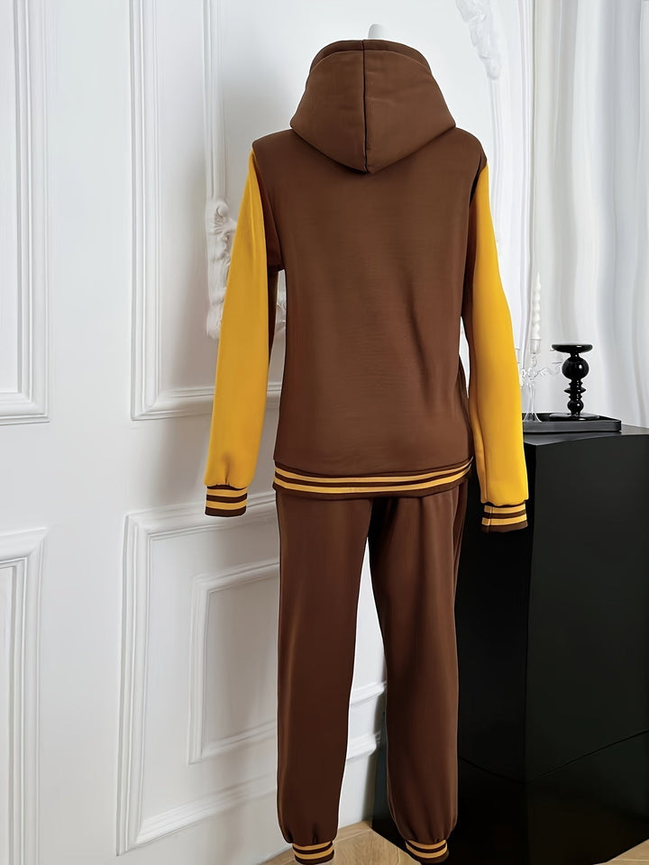 Comfortable and Trendy 2-Piece Tracksuit - Elara-S-Nora Luxe