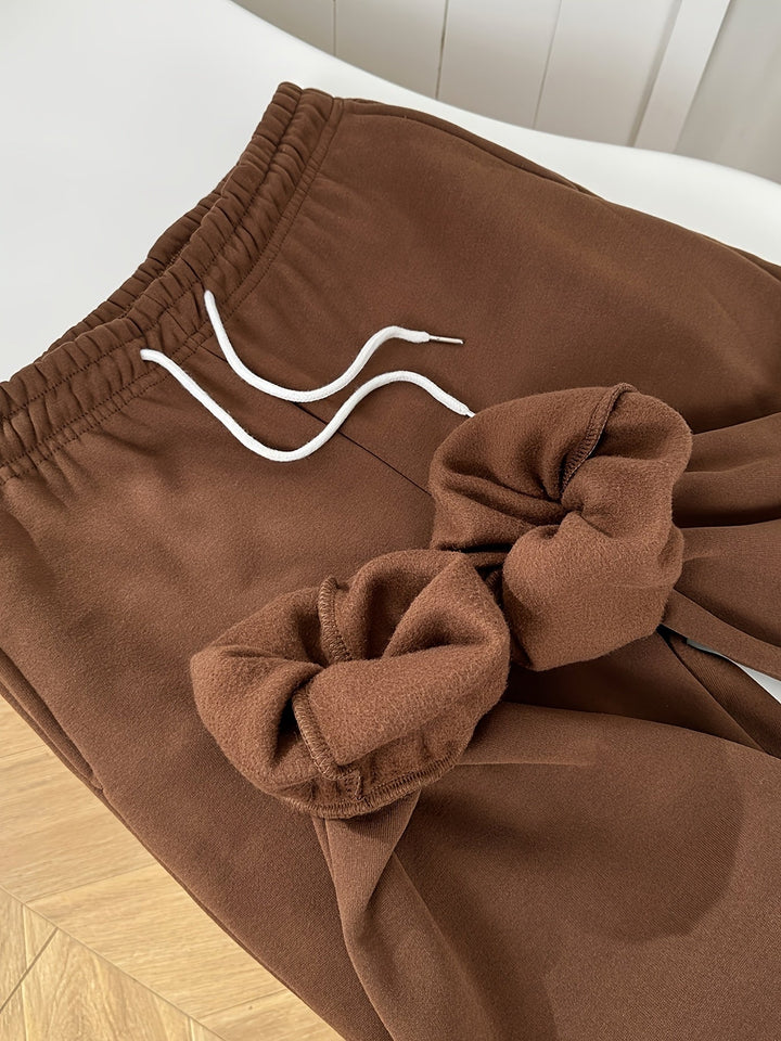 Comfortable and Trendy 2-Piece Tracksuit - Elara-S-Nora Luxe