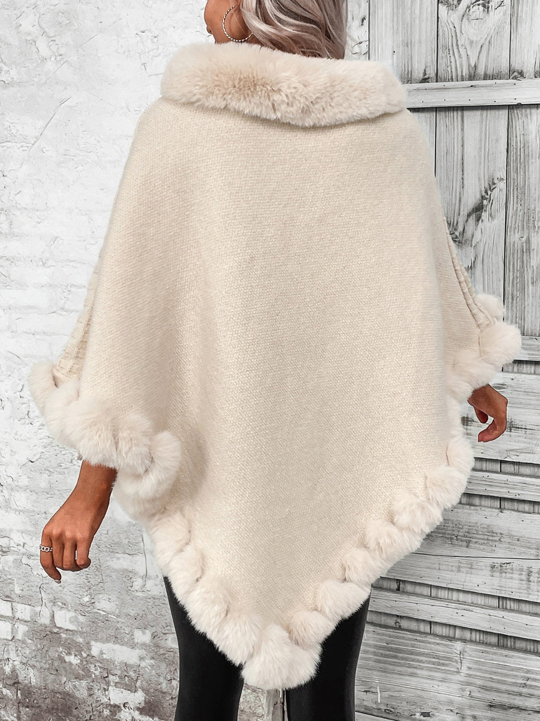 Comfortable Women's Winter Poncho - Aurora-S-Nora Luxe