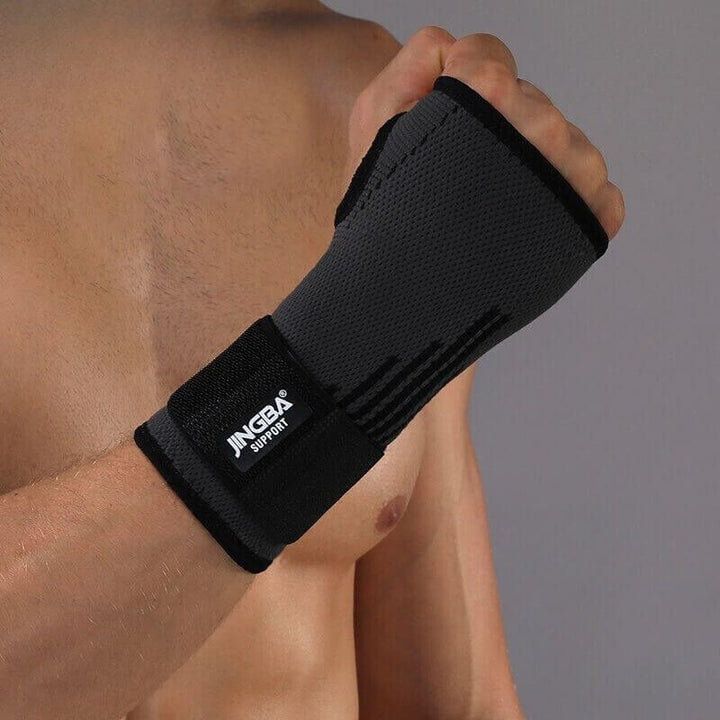 Comfortable Wrist Brace - FlexGuard-S-M-Black-Short-Nora Luxe