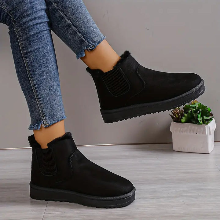 Comfy Thermal Slip-on Snow Boots - Sofia-Black-4.0-Nora Luxe