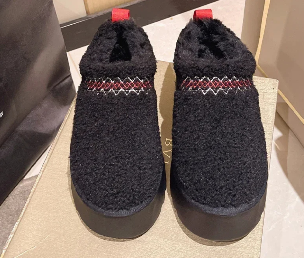 Comfy Winter Faux Fur Shoes for Women - Sophie-Teddy Black-4.0-Nora Luxe