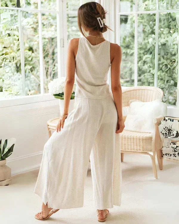 Cotton two-piece women's set with round neck and relaxed trousers – Tilda-S-Nora Luxe