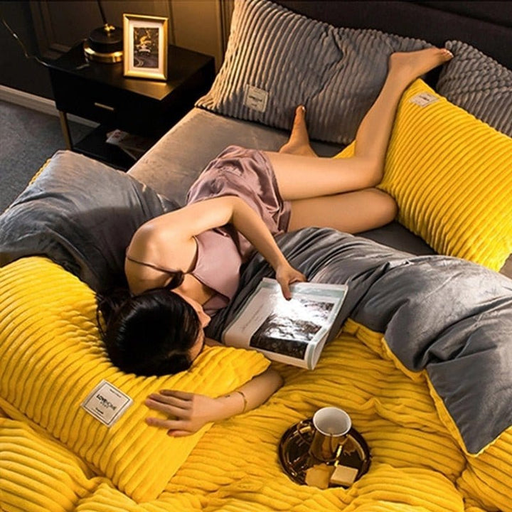 Cozy and Warm Winter Duvet - WinterHaven-Turquoise-Duvet 59.06″ × 78.74″-Nora Luxe