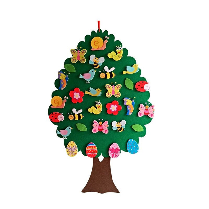 DIY Felt Board for Children - AnimalAdventure-Tree-Nora Luxe