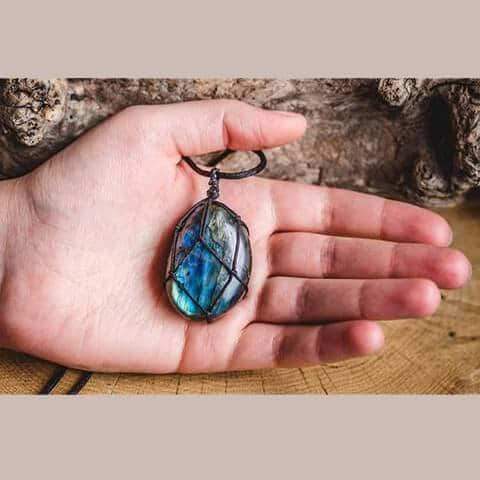 Dragonheart Labradorite Necklace - Astrid-Nora Luxe