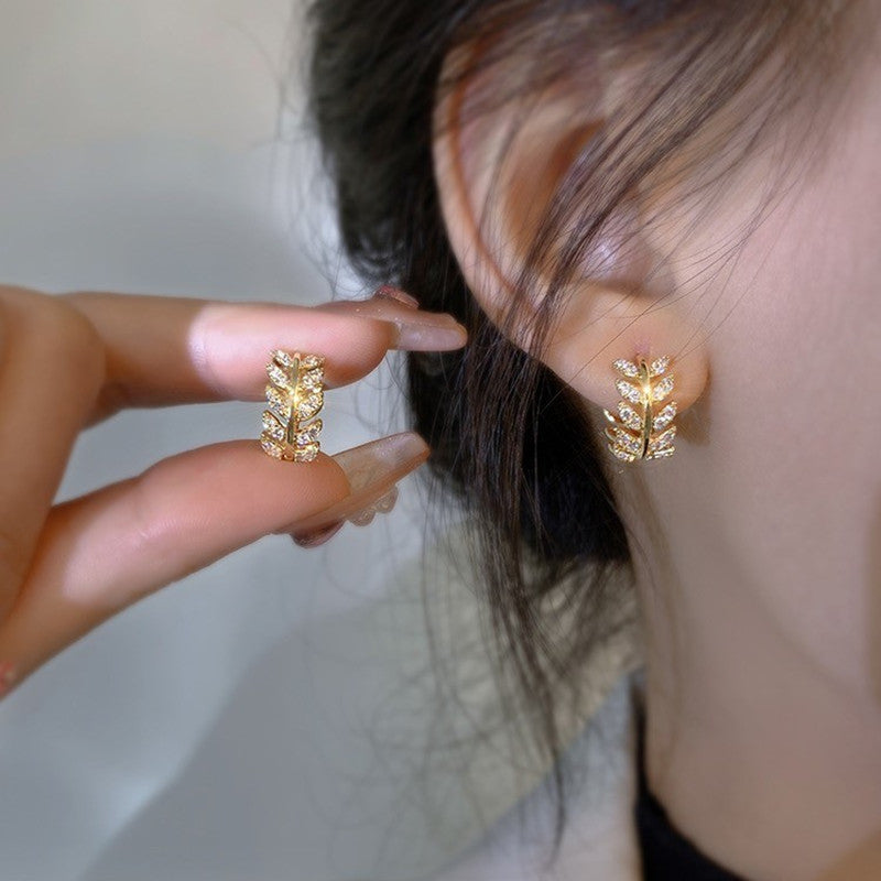 Elegant Diamond Earrings | Sparkling Studs for Every Occasion-White Gold-Nora Luxe