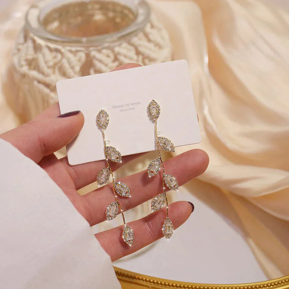 Elegant Long Earrings With Delicate Golden Leaves-Nora Luxe