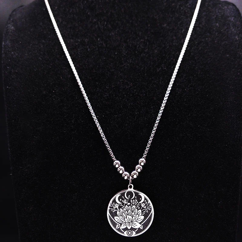 Elegant Lotus Flower Necklace | Exquisite Jewellery for Women-Nora Luxe