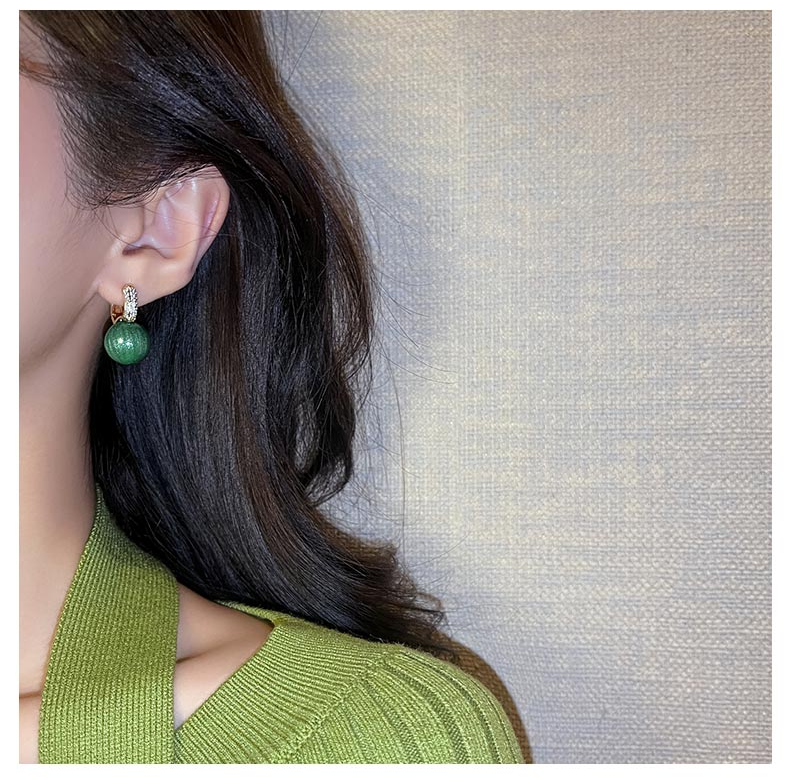 Elegant Luxury Earrings with Green Pearls-Nora Luxe